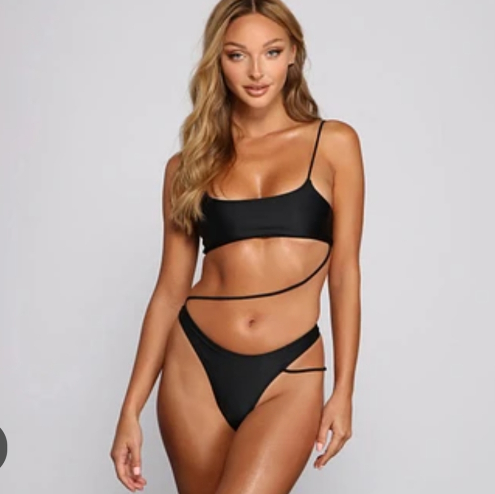 Forplay Women's Black Bikini Set